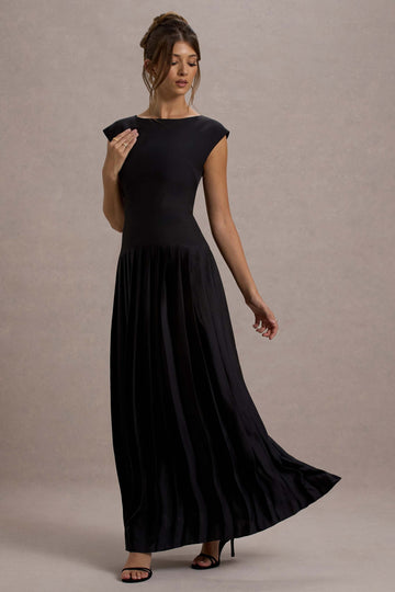 Arna Black Boat-Neck Pleated Maxi Dress